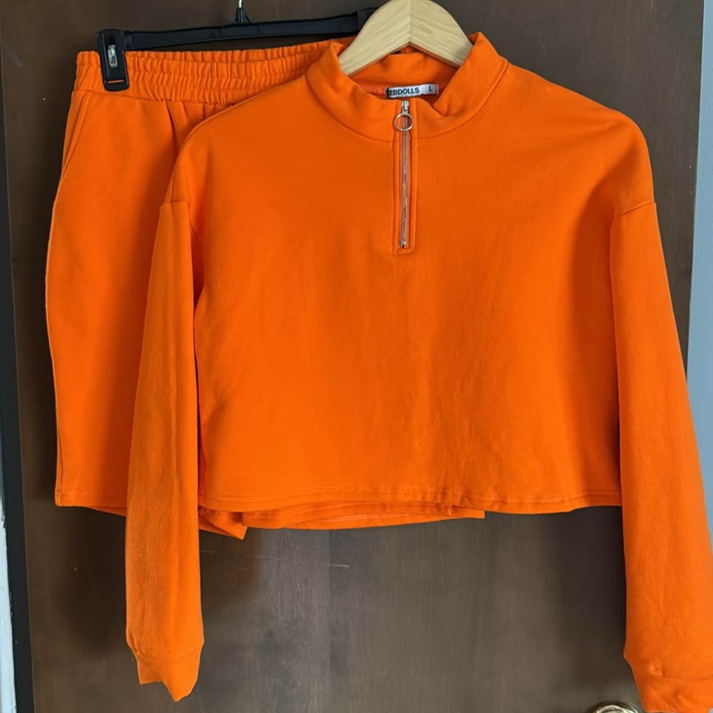 NWT Orange Fleece 2 piece Rebdolls "Look Alike" Insulated Cropped top & Shorts